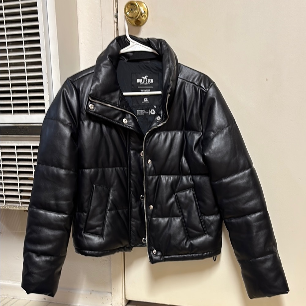Hollister Black Puffer Jacket